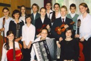 Absolwenci Szkoły Muzycznej w Dzierżoniowie rok 2003