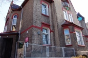 Budynek szkoły przy ulicy Sienkiewicza